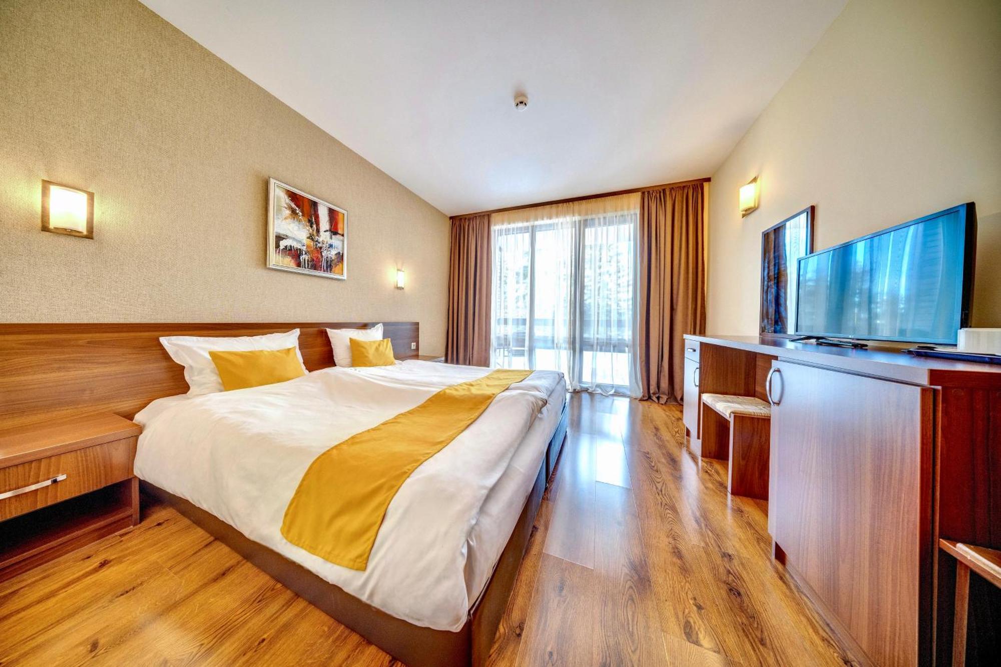 Oak Residence Hotel & Relax Smolyan Exterior photo